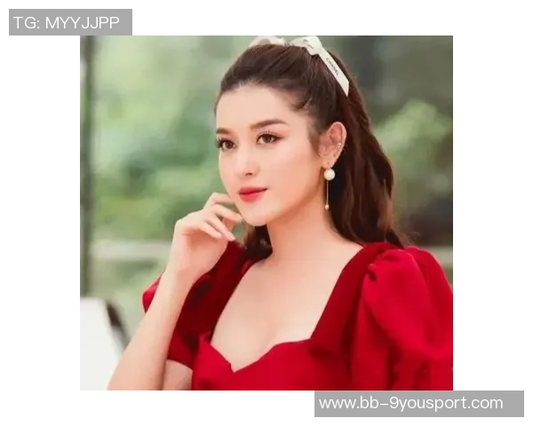 阮涂灵展现越南足球宝贝魅力与风采引领青春潮流